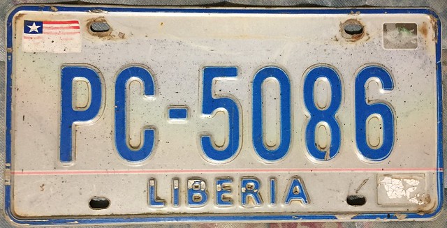LIBERIA c. 2010 ---PC  PRIVATE CAR PLATE, PAINTED BORDER