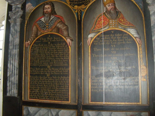 The ten commandments St Nicholas, Freefolk. Not easy to read here but luckily I jotted them down. I think I've got them right. 1 Thou shalt not forget thy walk book. 2 Thou shalt not covet another walkers socks. 3 Thou shalt not not drink beer in a pub. 4 Thou shalt not cause slow people to hurry. 5 Thou shalt not leave mud on top of a stile. Not if thou art first. 6 Thou shalt not wrap thy boots in Tesco bags whilst they are still on thine feet. 7 Thou shalt not hang an map round thy neck in an plastic contraption. 8 Thou shalt not suggest less walks in winter. 9 Nor shalt thou suggest later starting times. 10 Thou shalt not get other people lost. Overton to Whitchurch