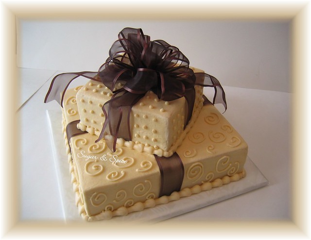 Ivory and Brown Present Cake