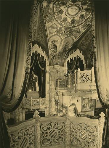 Main foyer of Regent Theatre, Melbourne, 1924 - 1934 | by Powerhouse Museum Collection