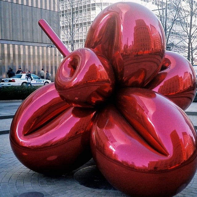 Balloon Flower by Jeff Koons