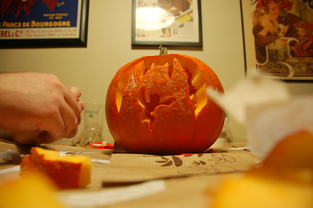 Pumpkin Carving: Carving table