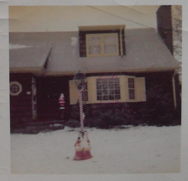 1968 vintage Christmas 1960s photo Staten Island NEW YORK 95 BROWNING AVENUE Home of JOAN AND NORMAN NELSEN 2