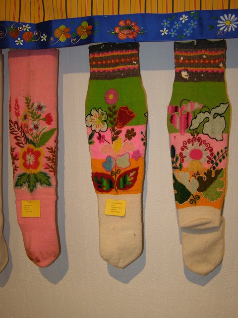 Muhu sukad-sokid / Folk socks and stockings, island Muhu