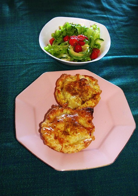Franceska's Curry Chicken tenderloin pies with Garden Salad