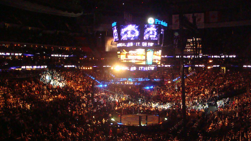 Prudential Center gremito per l'UFC 111