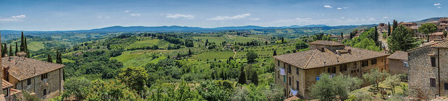 View from San Gimignano - Pano