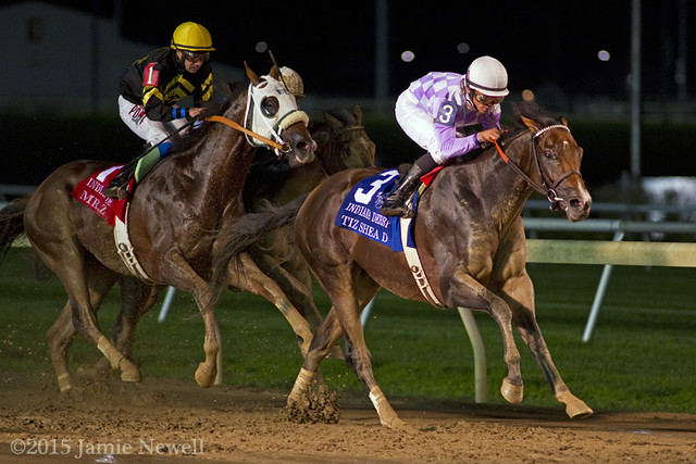 Tiz Shea D wins the Indiana Derby
