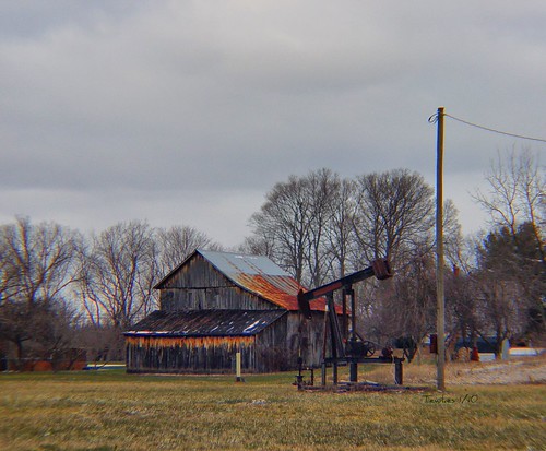 Barn and Pumpjack | by Mike Tewkesbury