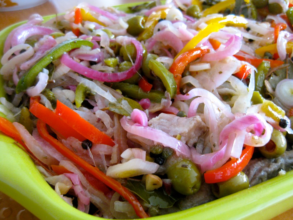 Fish En Escabeche