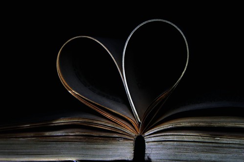 love dark hearts book mac heart antique reddin edgedonkey