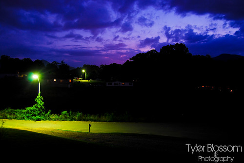 sunset streetlight asheville dusk streetlamp northcarolina nighttime candler enca thegreatsmokeymountains tylerrobertblossom tylerblossom