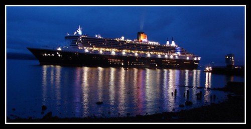 Queen Mary 2 | by tekouk