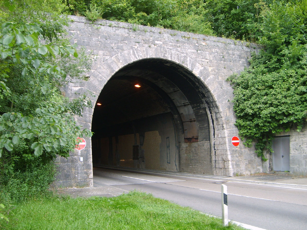 A8 Sperrung Lämmerbuckeltunnel