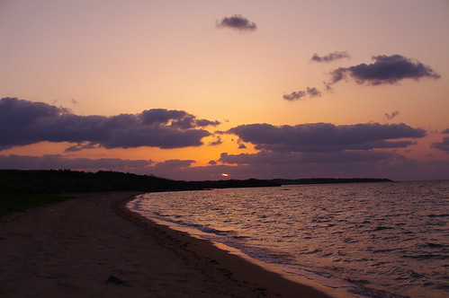 orange cloud beach japan sunrise okinawa 沖縄 雲 オレンジ ビーチ k7 日の出 kohama kohamaisland 浜 sigma30mmf14exdc 小浜 小浜島