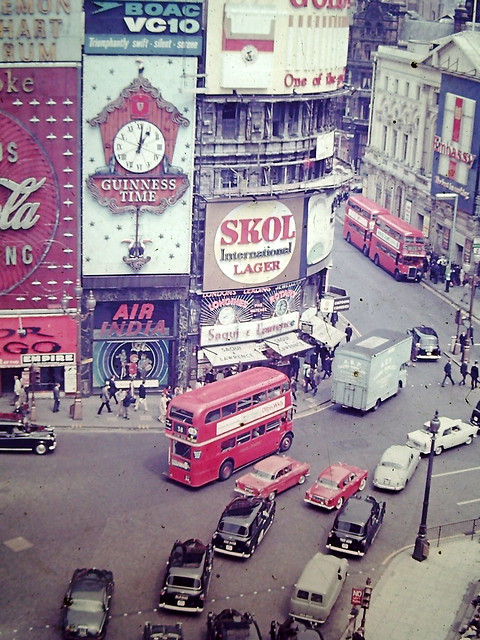 Piccadilly Circus, july 1967