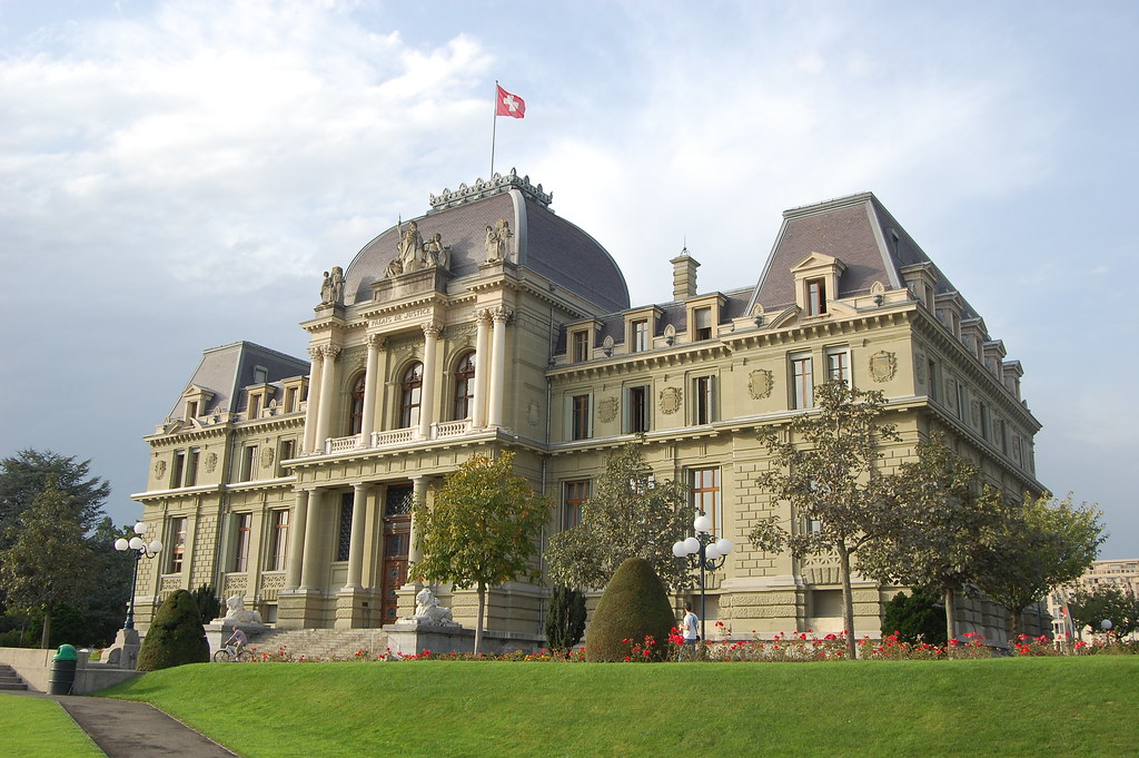 Palais De Justice Tribunal Cantonal Montbenon Lausanne Flickr