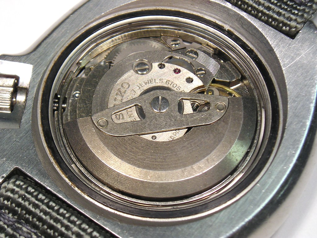 Seiko 6105-8110 | The belly of the beast. The 6105B 