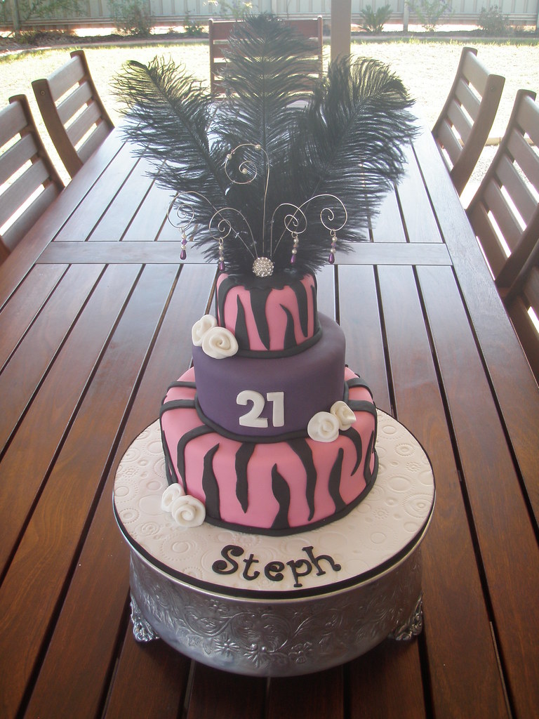 Mossy's Masterpiece - Steph's 21st birthday cake.