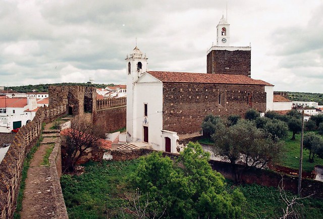 Castelo e Igreja Matriz do Alandroal (Portugal)
