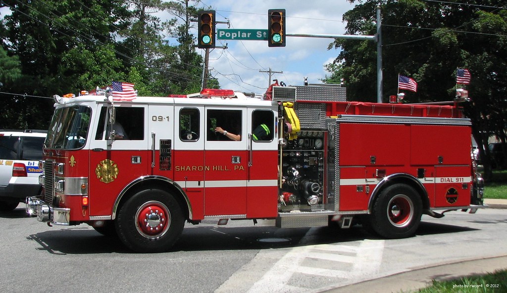 Sharon Hill PA Fire Co - Engine 09-1 | rwcar4 | Flickr