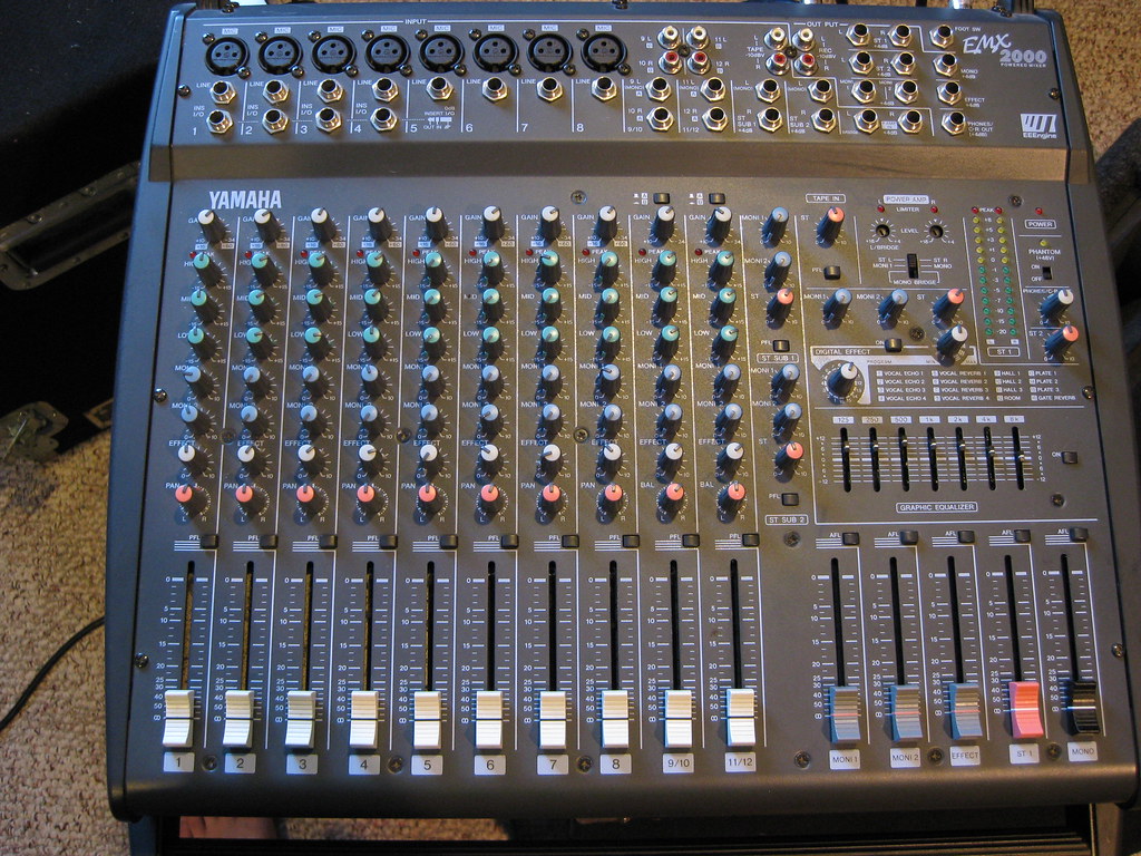 Yamaha 12 Channel Powered Mixer Emx 00 Yamaha 12 Channel Flickr