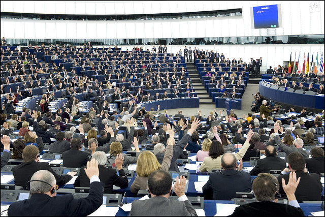 Parliament approves new European Commission
