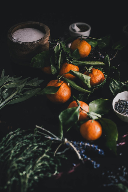 DIY Gifts: Satsuma Herb de Provence Salt + Saffron Lavender Honey // Kinfolk Herbal Infusion Workshop TN