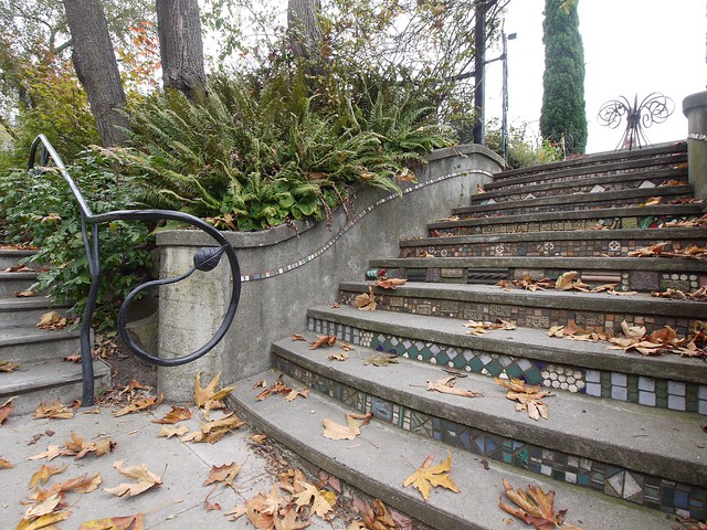 火, 2013-10-15 09:40 - Belltown Cottage Park