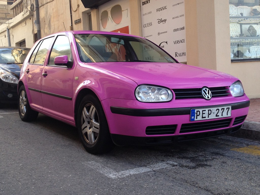 Pink VW golf mk4, A pink VW golf mk4 in buggibba , Malta, seanofselby