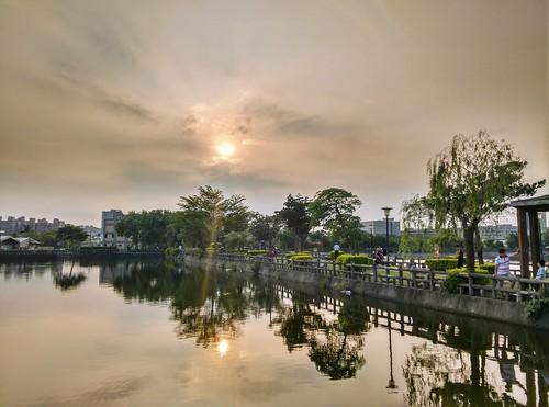 2017 05 may 五月 八德 埤塘 公園 bade pond park sunset dusk 日落 夕照 黃昏