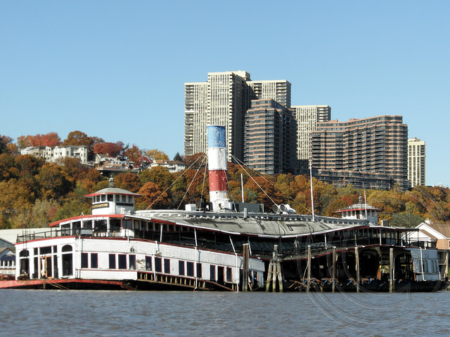Binghamton Ferry Boat on the Hudson River, Edgewater, New Jersey