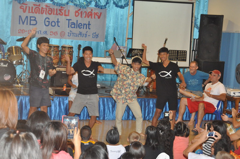 Family Camp talent night 5
