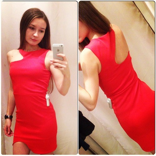 changing room | by a girl2013