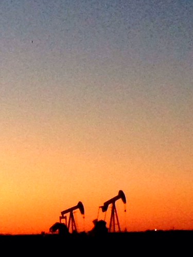 South Texas sunset by heatherc1974, uploaded:by=flickrmobile colorvibefilter flickriosapp:filter=colorvibe