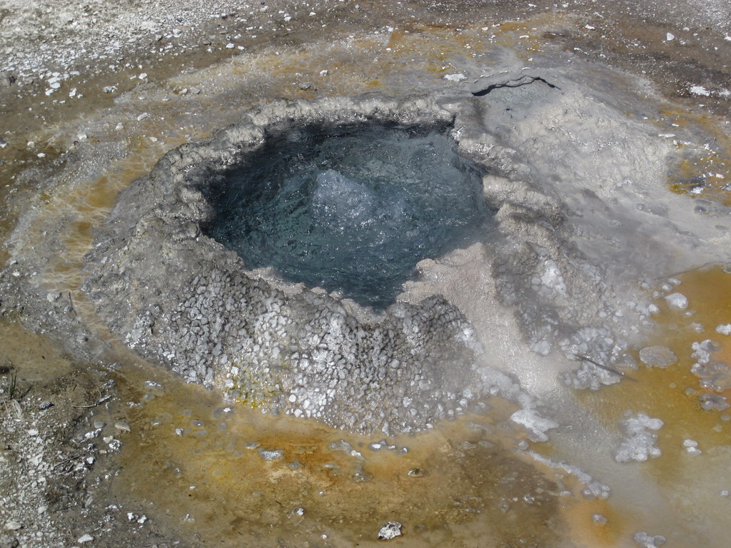 Chinese Spring (late morning, 1 June 2013) 20 | Hot springs … | Flickr