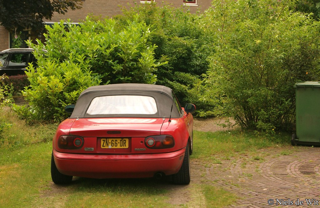 Image of 1991 Mazda MX-5 Miata