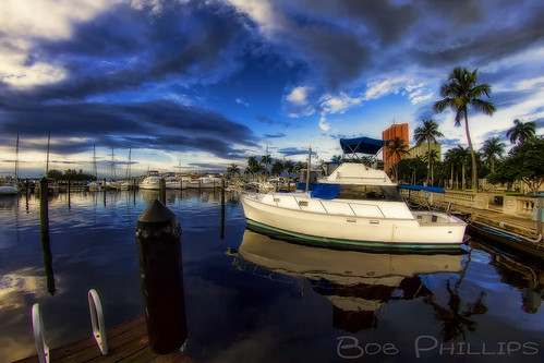 sunset clouds boats island florida palmtrees fortmyers caloosahatcheeriver