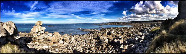 CLEDER la magie bretonne #bretagne #cleder #carantec #mer #paysage #rochers #cielbleu #couleur