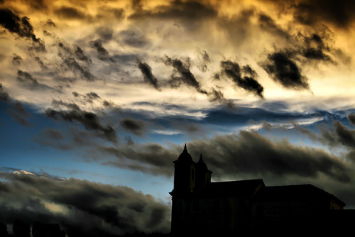 sunset pordosol minasgerais igreja crepusculo ouropreto patrimôniodahumanidade nsdasmercês