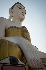 Giant Buddha statue at the Sehtatgyi Paya