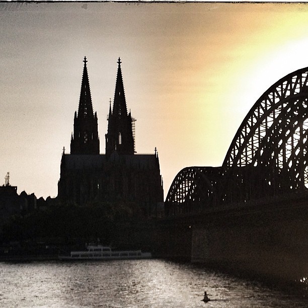 #cologne #colognecathedral  #photoclassics #sunset #summer