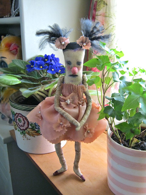 odd art doll , dancer , Sandy Mastroni