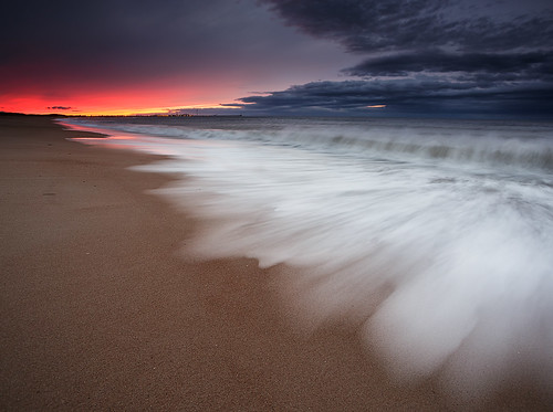 sunset seascape beach evening waves shoreline northumberland motionblur shorebreak seatonsluice canonef1740mmƒ4lusm gnd045he
