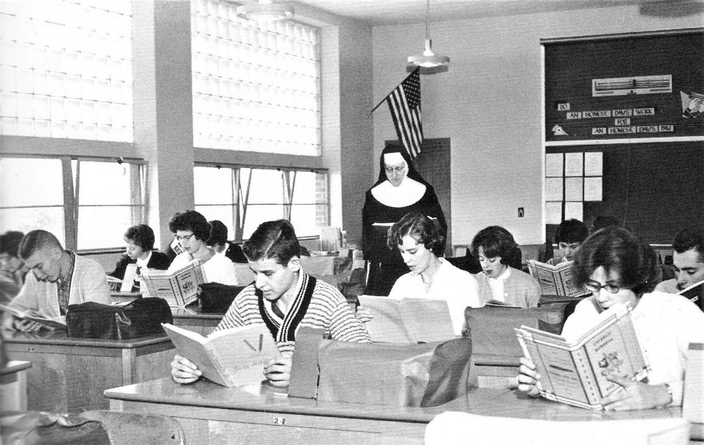 Note Hand Class Sister Bernarda, OSF teaching notehand class at Memorial C… | Flickr