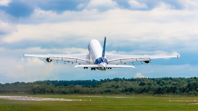 Airbus A380