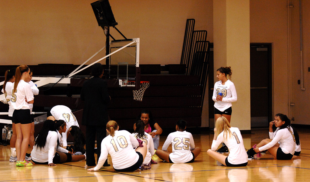 Humphreys Middle/High School Volleyball  - U.S. Army Garrison Humphreys, South Korea - 11 Sep 2013