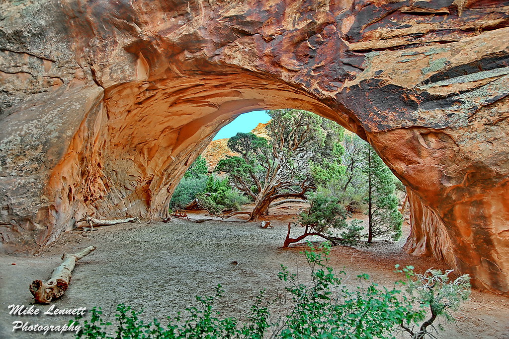 Navajo Arch Navajo Arch Hi Res Stock Photography And Images Alamy