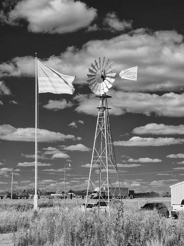 bw white black windmill illinois unitedstates flag olympus infrared monticello 2013 microfourthirds supercolorirfilter epl5