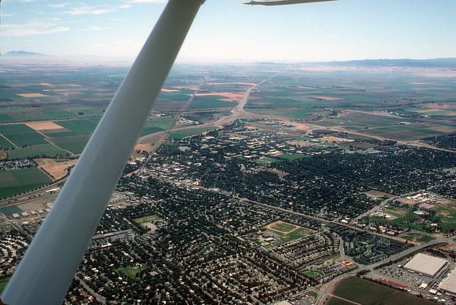 Davis, California: Aerial photograph, 1983 (1)